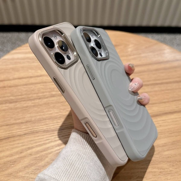 Liquid Silicone with Curved Design MagSafe case